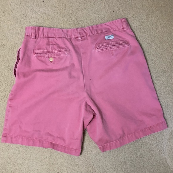 Vineyard Vines shorts. EUC - Picture 2 of 5